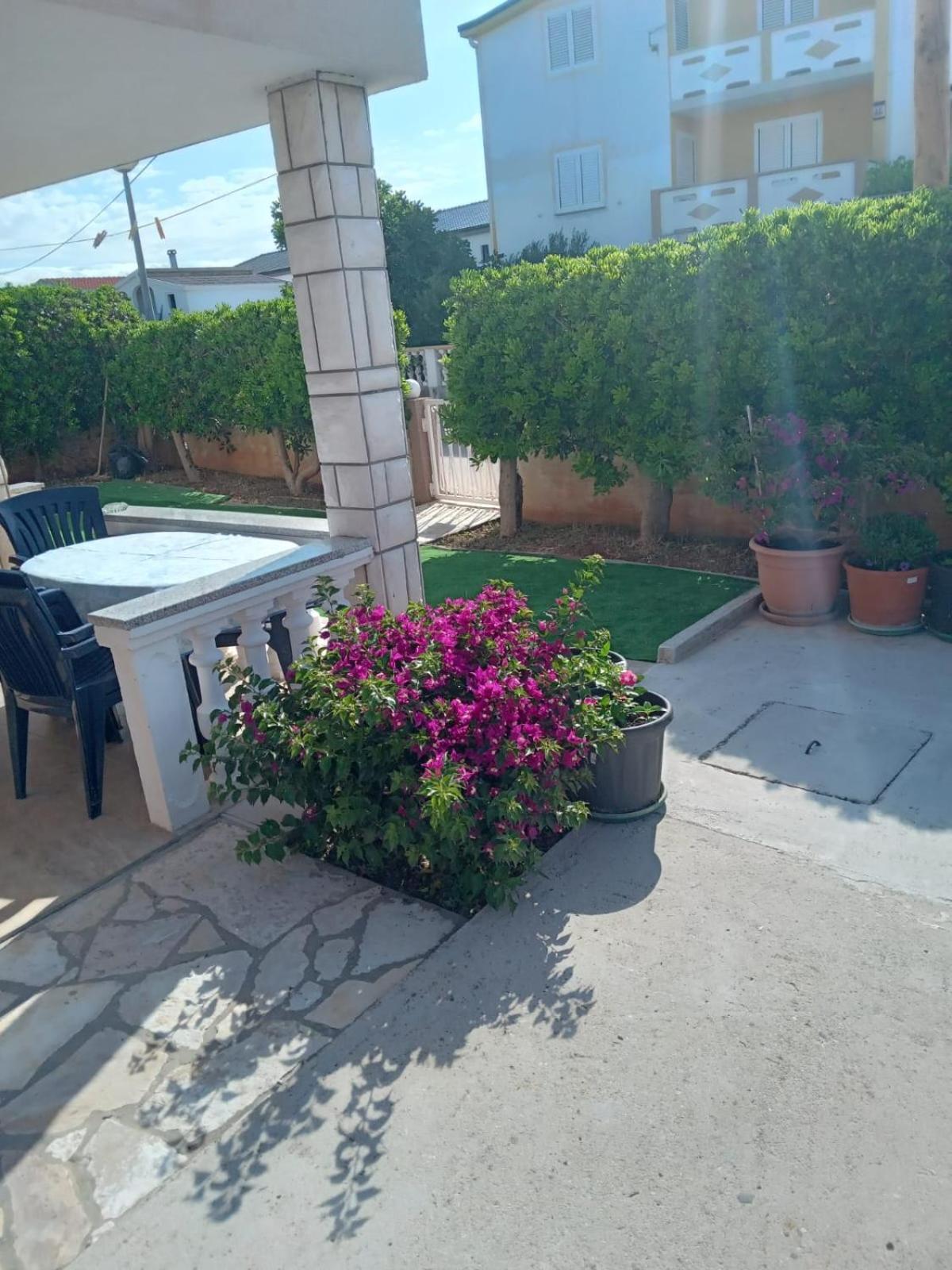 Apartments Bimi Vir Εξωτερικό φωτογραφία