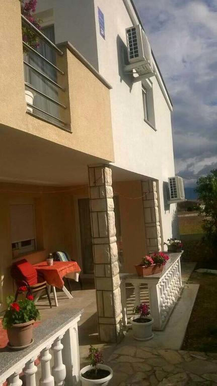 Apartments Bimi Vir Εξωτερικό φωτογραφία