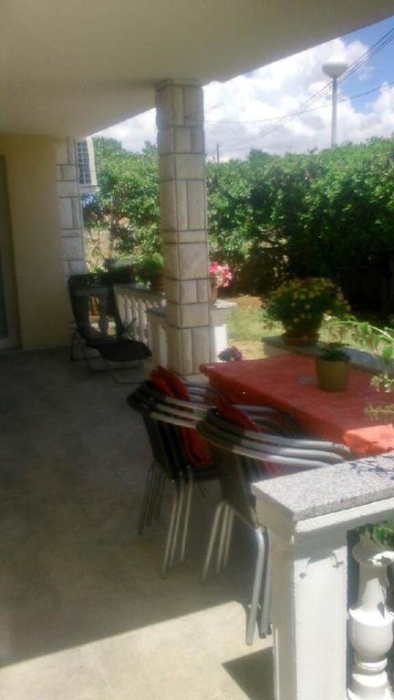 Apartments Bimi Vir Εξωτερικό φωτογραφία